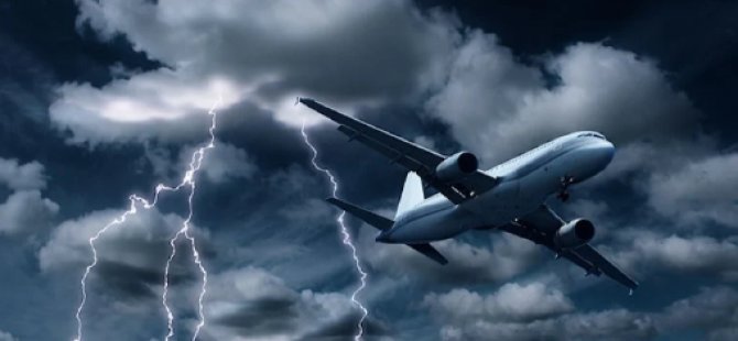 ABD’de, türbülansa giren uçaktaki yolculardan 36’sı yaralandı