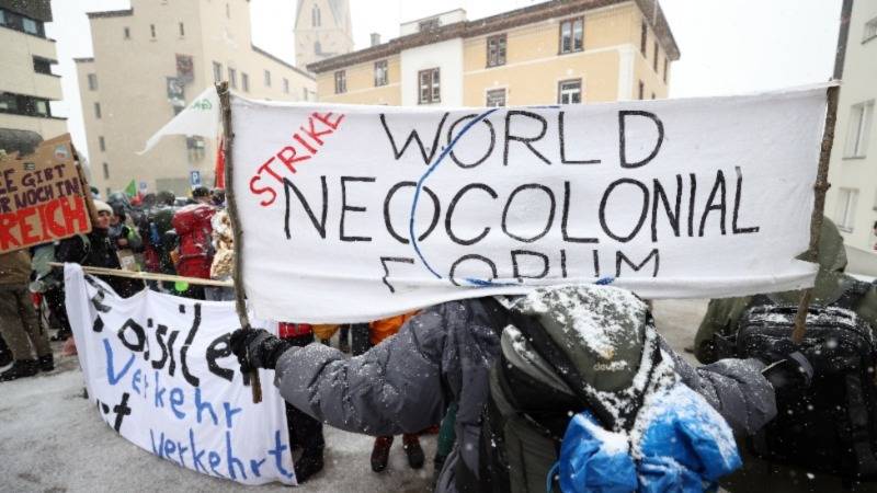 Davos Zirvesi'nde çevre protestosu