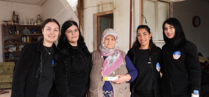 İskele Belediyesi Sağlık Birimi, Yarköy’deki yaşlıları ziyaret etti