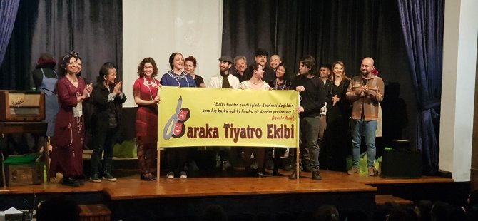 Baraka Gençlik Tiyatrosu, Dünya Tiyatro Günü’nü kutladı
