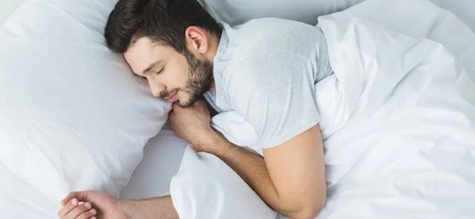 Bilim insanları uyku konusunda uyardı… Çok fazla uyumak da zararlı