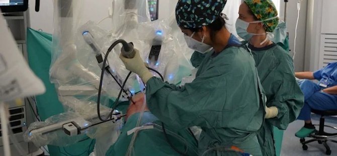 İspanya’da ilk kez robotik ameliyatla akciğer nakli yapıldı