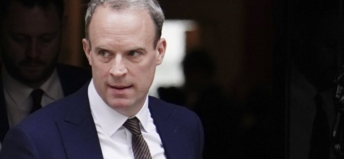 İngiltere Başbakan Yardımcısı Raab istifa etti