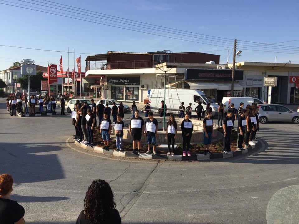 İskele'de Ankara'da yaşanan terör olayları protesto edildi