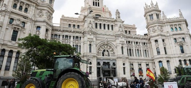 İspanya’da köylüler, kırsal yaşamın ve ekonominin korunması için Madrid’e yürüdü
