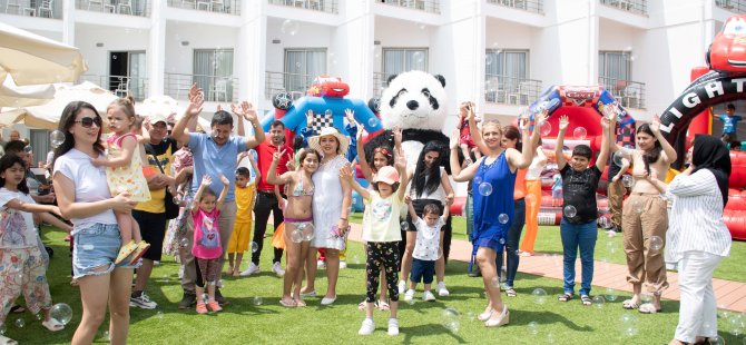 Mimoza Beach Hotel’de Eğlence Dolu Çocuk Şenliği Yapıldı  