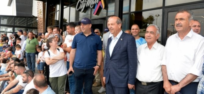 Cumhurbaşkanı Tatar, “6. City Mall Klasik Otomobil Slalom Yarışı”nın başlangıcını yaptı