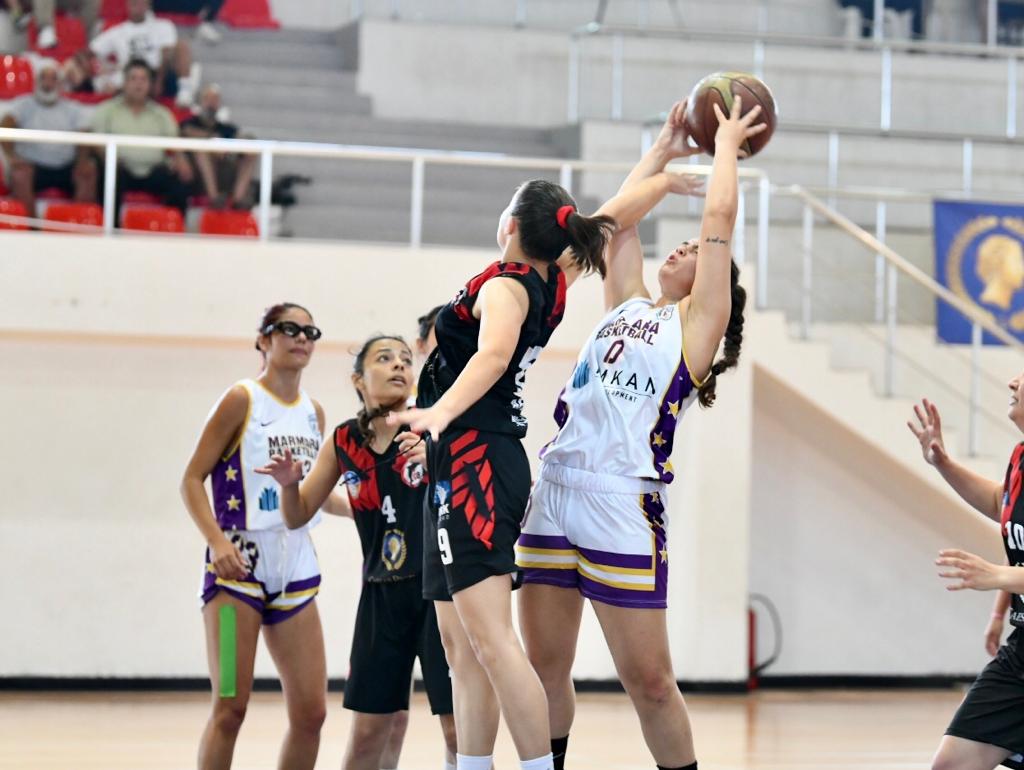 Basketbol'da Marmara Disipline Sevk Edildi