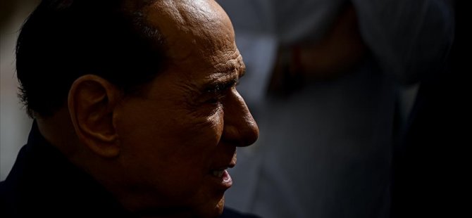 İtalya Eski Başbakanı Berlusconi hayatını kaybetti
