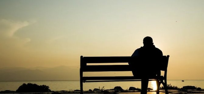 En çok erkekleri etkiliyor: Yalnızlık kemikler için bile kötü