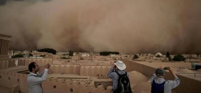 İran’da toz fırtınası: 1 kişi hayatını kaybetti, bin 191 kişi hastaneye kaldırıldı