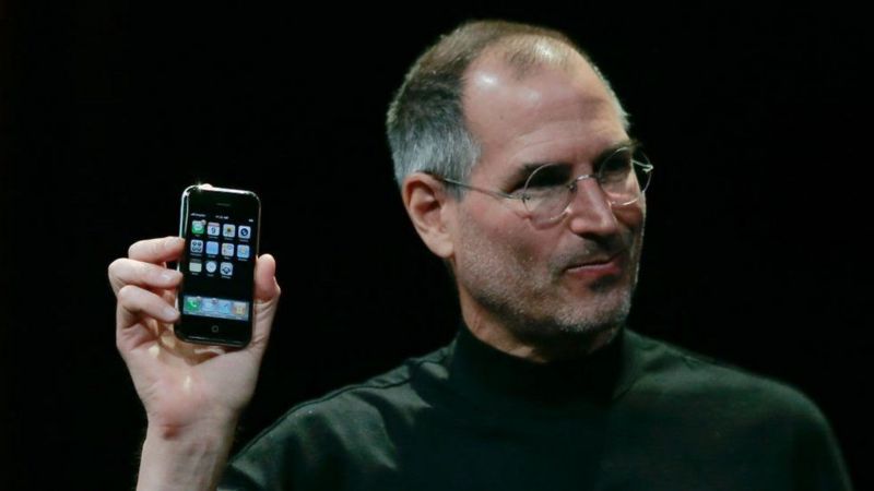 2007 model iPhone müzayedede 190 bin dolara satıldı