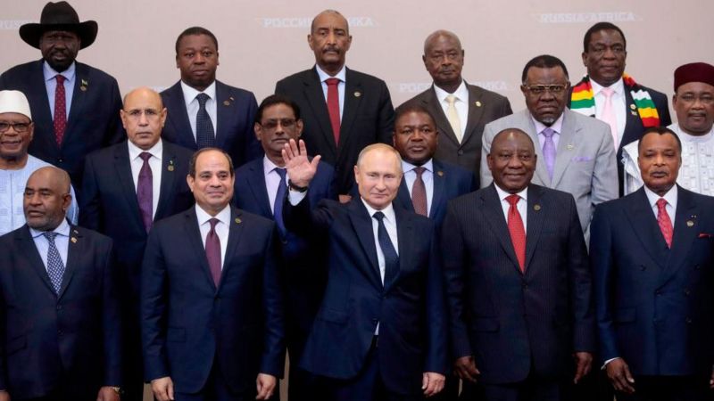 Putin: Afrika'nın ihtiyacı olan tahılı Rusya sağlayabilir