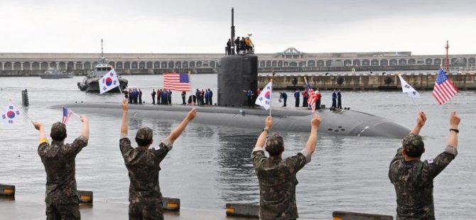 ABD Güney Kore'ye nükleer denizaltı gönderdi, Kuzey Kore füze denemeleriyle karşılık verdi