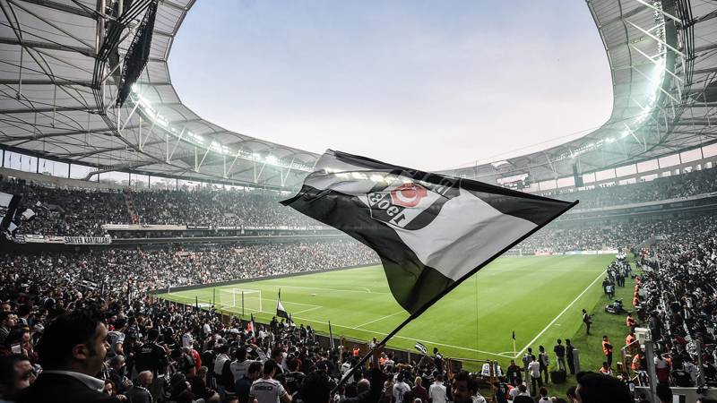 Beşiktaş'ın stat isim sponsoru belli oldu; iş imzaya kaldı