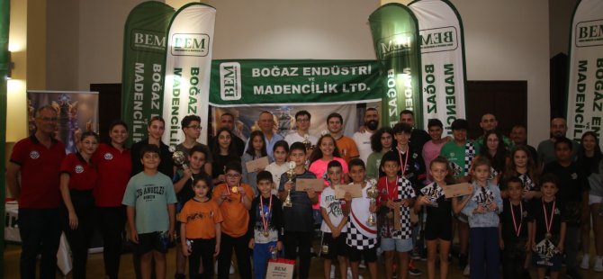 BEM LTD Altın Piyon Satranç Turnuvası yapıldı