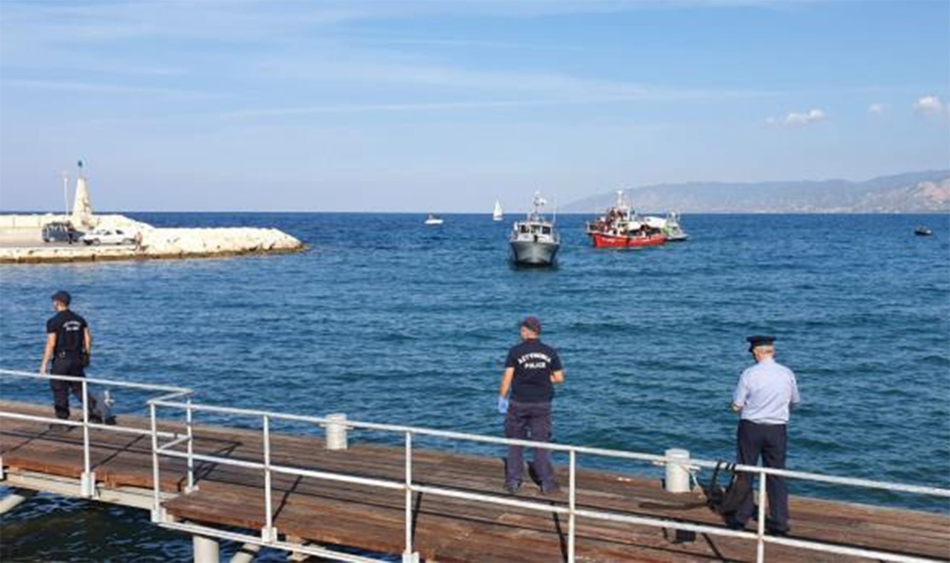 200'den fazla göçmen deniz yoluyla Kıbrıs'a ulaştı, 10 kişi tutuklandı