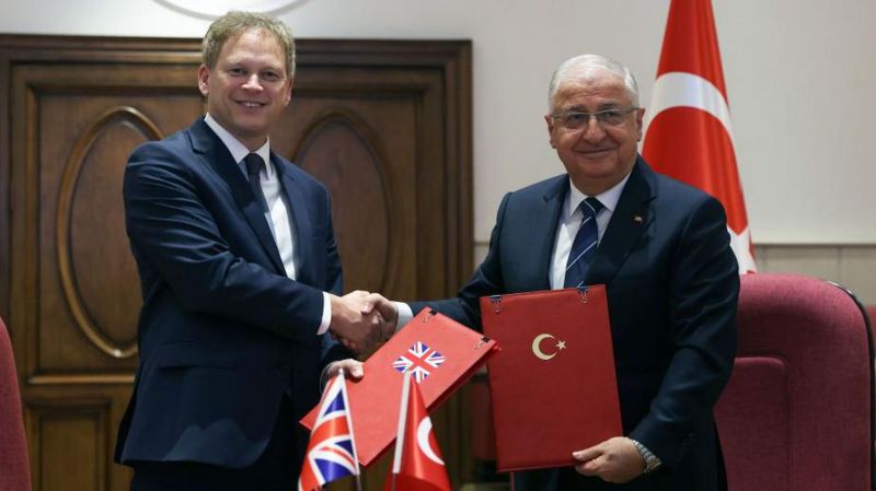 Türkiye’nin İngiltere ile Eurofighter pazarlığını başlatması ne anlama geliyor? Türkiye F-16’lardan umudunu kesti mi?
