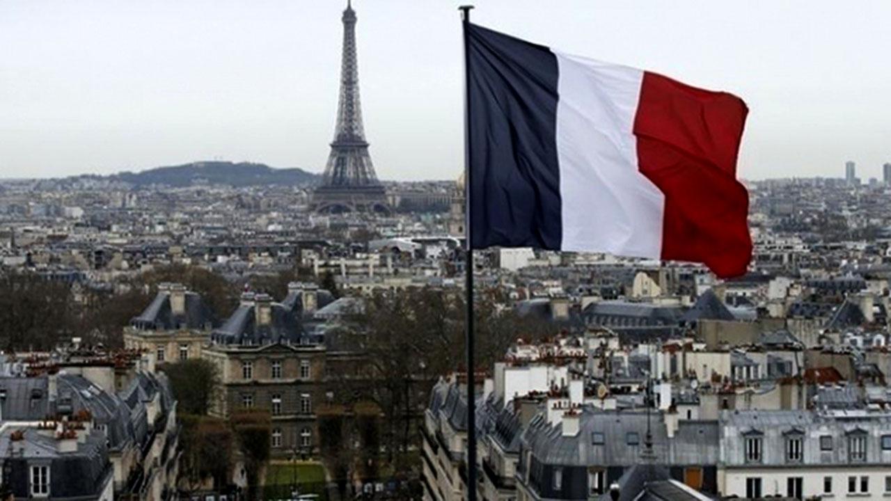 Fransa, ülkenin prestijli Müslüman okuluna kamu desteğini kesme hazırlığında