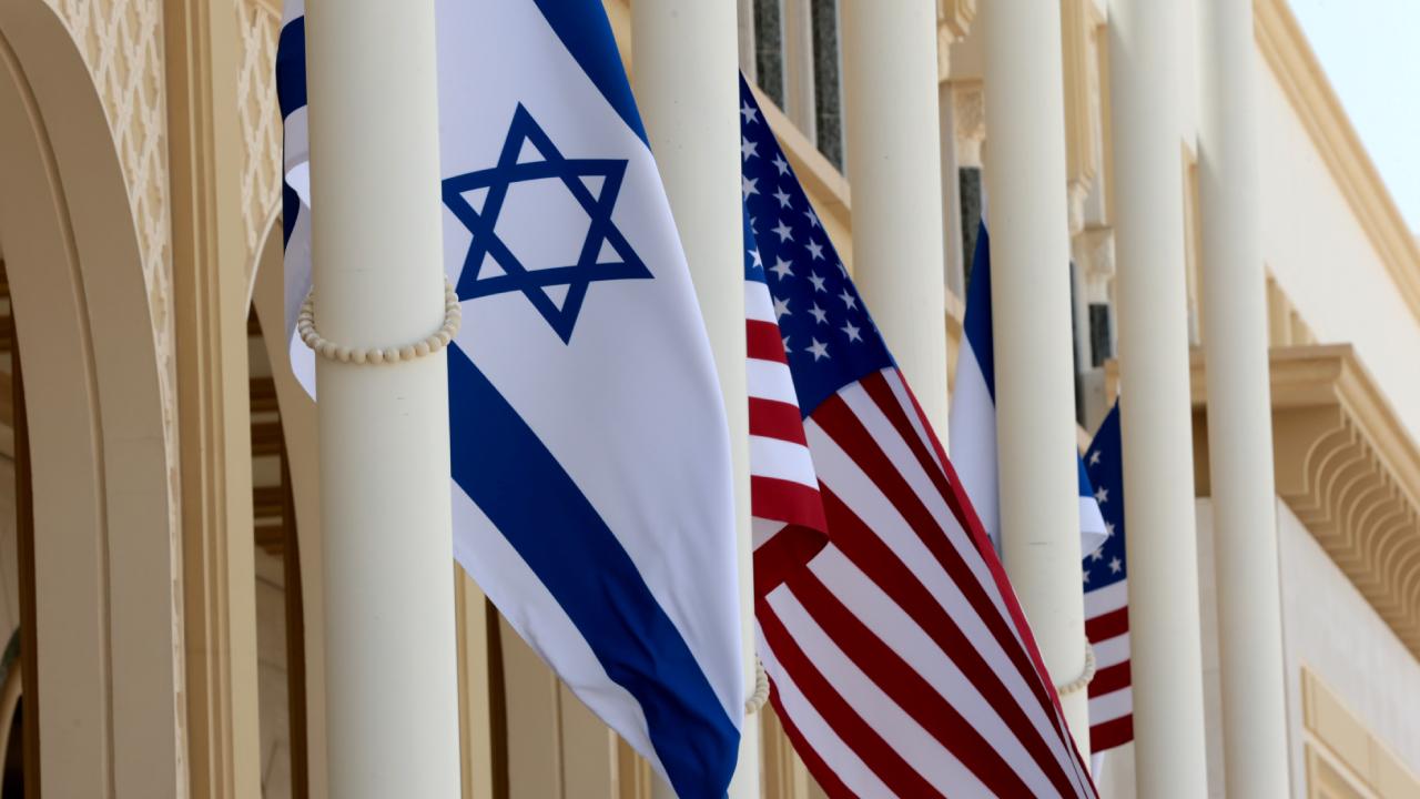 ABD İsrail ordusuna 10 bin tondan fazla askeri teçhizat gönderdi