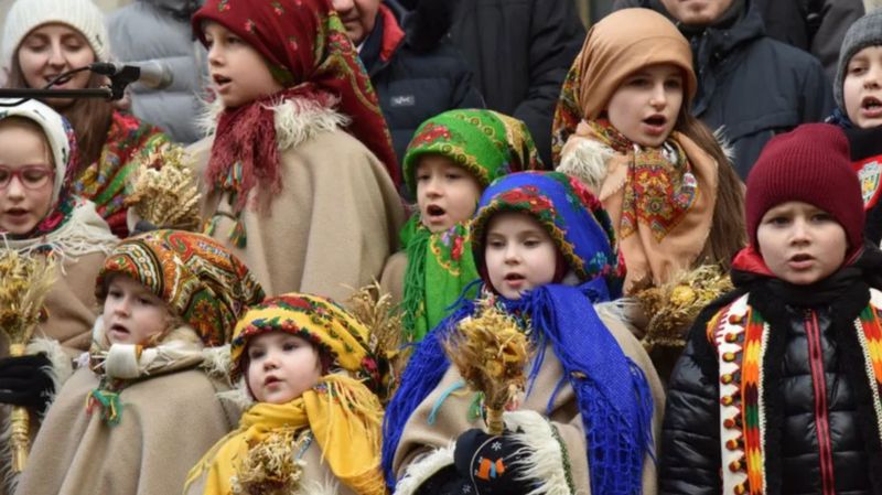 Ukrayna'da Ortodokslar ilk kez 25 Aralık'ta Noel kutluyor