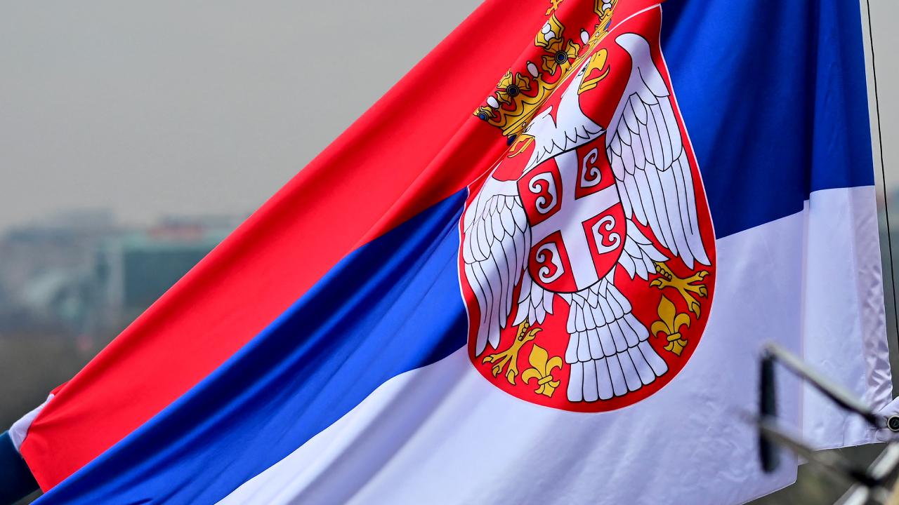 Sırbistan, askerliği zorunlu hale getirmek için çalışmalara başladı