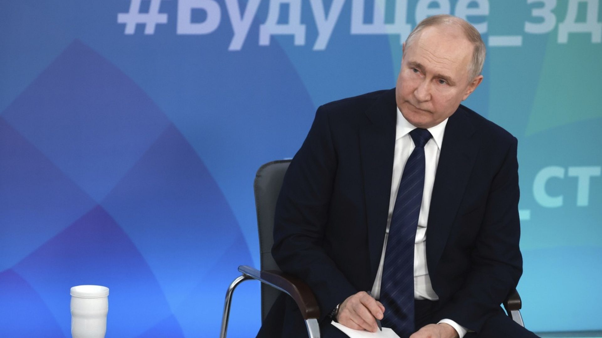 Putin: Esirleri taşıyan Rus uçağı bilerek ya da yanlışlıkla Kiev tarafından düşürüldü