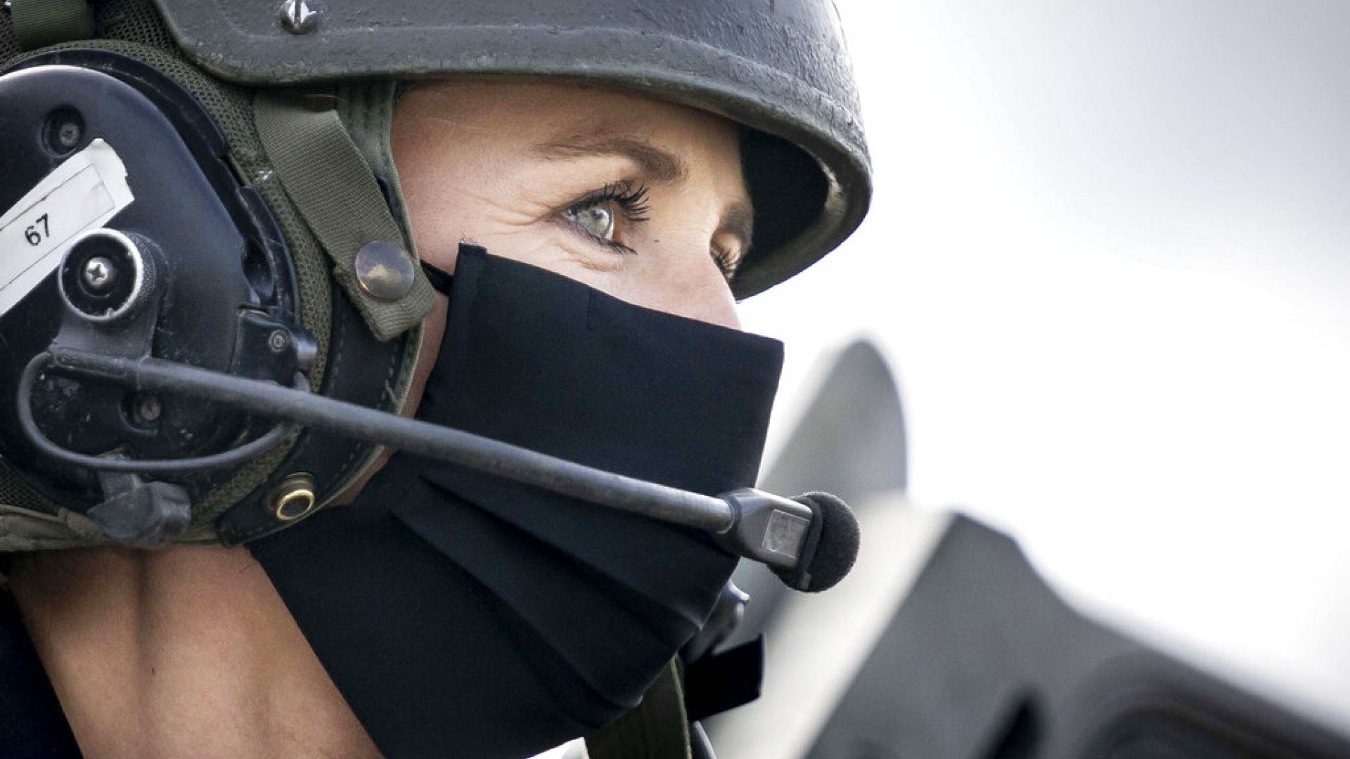 Danimarka'da, ilk kez kadınlara zorunlu askerlik geliyor; hizmet süresi 11 aya çıkacak