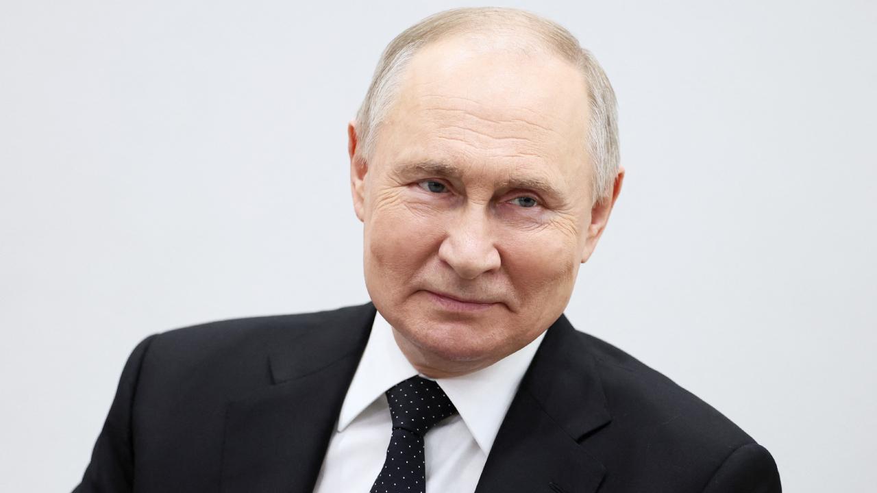 Putin, kesin sonuca göre yüzde 87,28 oyla başkanlık seçiminin galibi