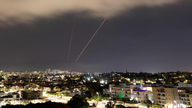 İran'dan İsrail'e SİHA ve füzelerle misilleme: Tepkiler ne oldu?