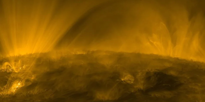 ESA, Güneş yüzeyini ayrıntılı olarak gösterdiği bir video paylaştı