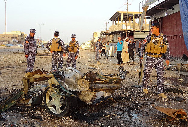 Irak'ta patlamalarda 35 kişi yaralandı