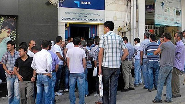 Türkiye'de işsizlik oranı Mart'ta yüzde 13.2 oldu