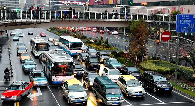 Çin'de 1,3 milyon araç geri çağrıldı