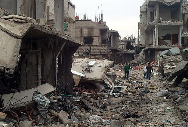 Esed güçlerinin saldırılarında 102 kişi öldü