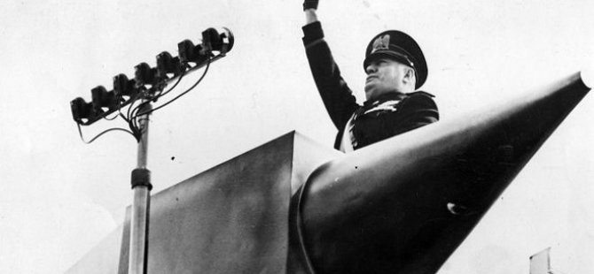 Kilisede Mussolini anmasına inceleme