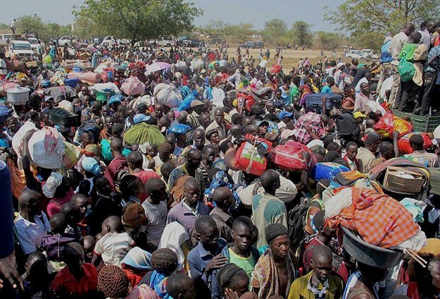 Güney Sudan'da 180 bin kişi evinden oldu