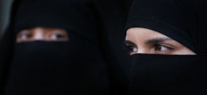 Padova'da müzelere 'İslami kıyafetle' girmek yasaklandı