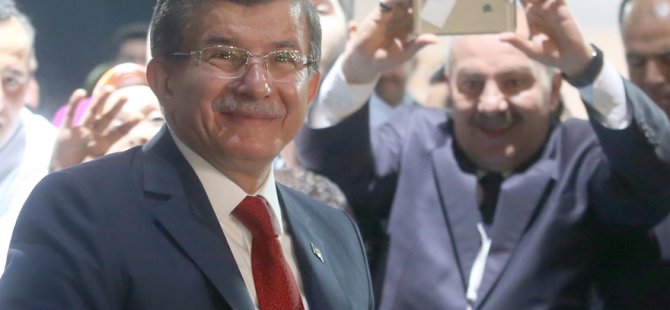 Davutoğlu’ndan veda konuşması