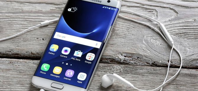 Samsung Android’i terk mi ediyor?