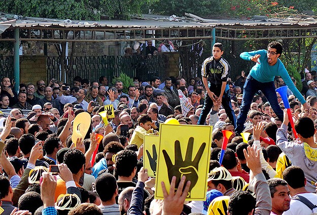 Darbe karşıtları Rabia katliamının 100. gününde meydanlarda
