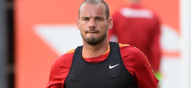 Sneijder’den taraftara müjdeli haber