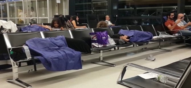 Viyana Havalimanı’nda Türk yolcular mahsur bırakıldı