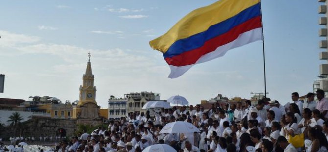 Kolombiya'da barış için yeni adım