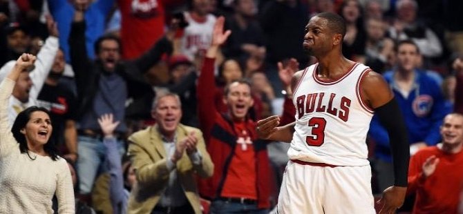 Wade'li Chicago Bulls galibiyetle başladı