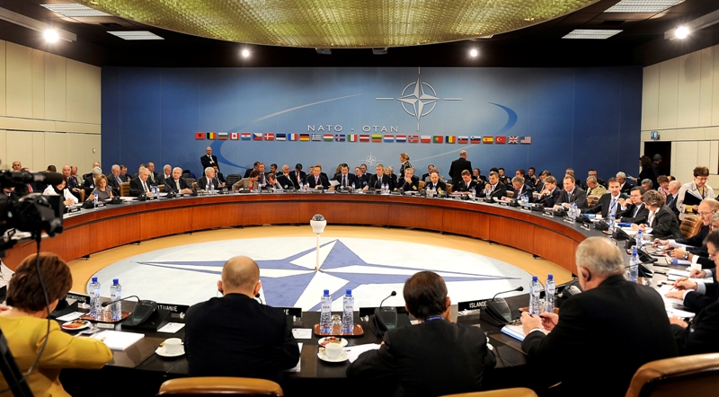 NATO'dan çözüme destek atışı
