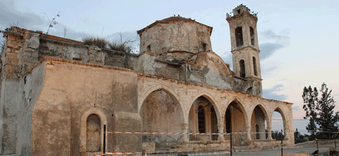 Geçitkale'deki 13. Yüzyıldan kalma kilise resotre ediliyor