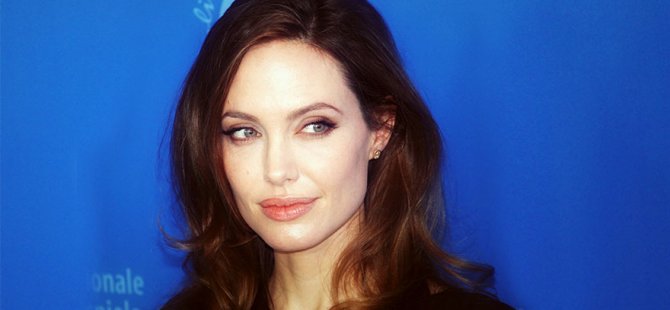 Angelina Jolie: "Erkeklerle işim bitti"