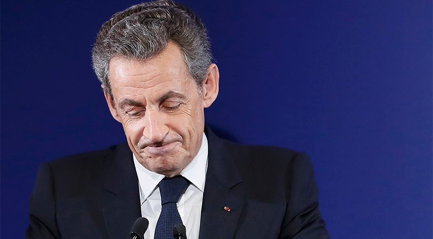 Eski Fransa Cumhurbaşkanı Nicolas Sarkozy 3 Yıl Hapis Cezasına Çarptırıldı