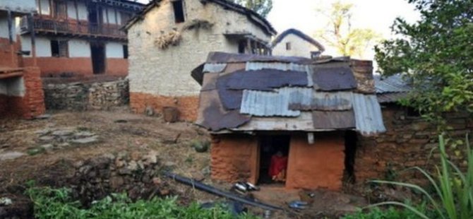 Nepal'de regl olduğu için sürgün edilen genç kadın öldü